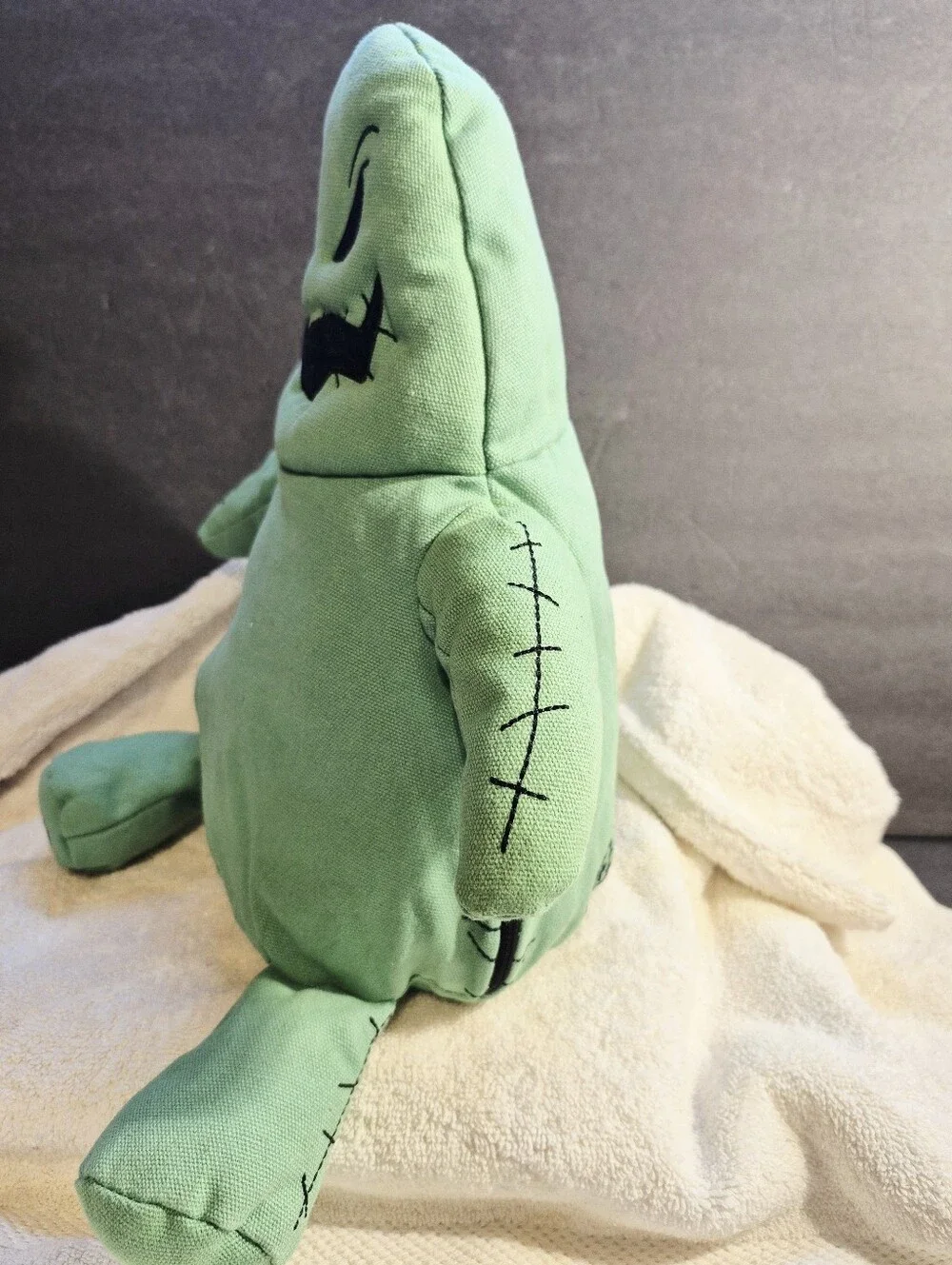 Disney Scentsy Oogie Boogie Scentsy Buddy Pre-owned  NO SCENT PACKET